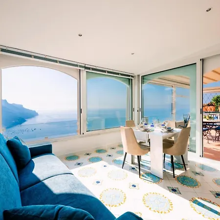 Tra Cielo E Mare - Sea View - Private Parking شقة رافيلّو